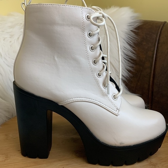 Seychelles | Lacey White Platform Lace Up Chunky Moto High Heel Boots NWOT 8.5M - Picture 13 of 17